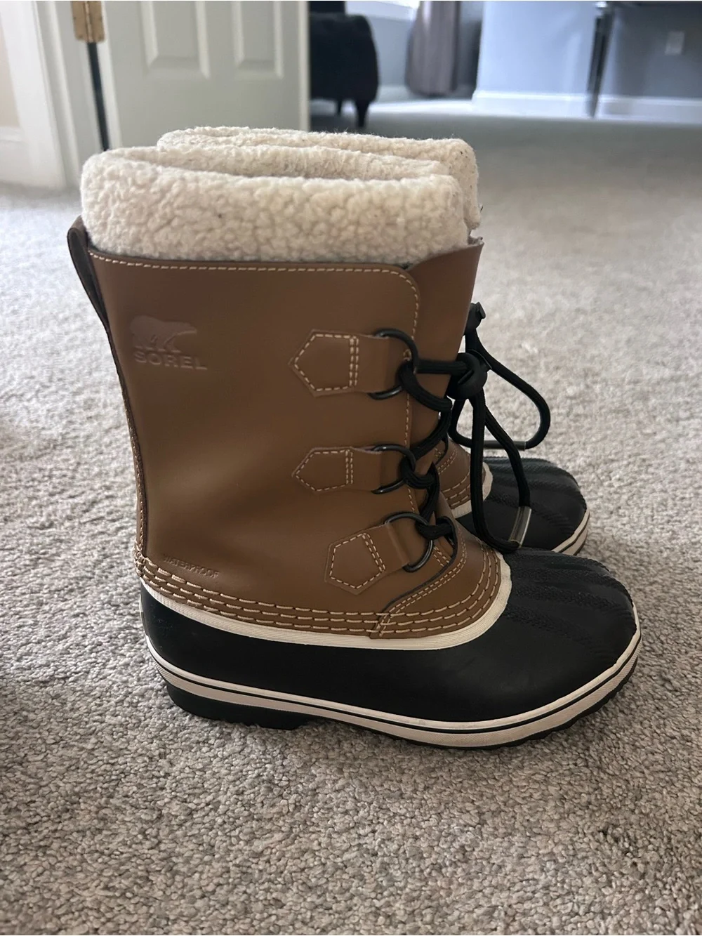 Children’s Sorel Winter Boots sz 1